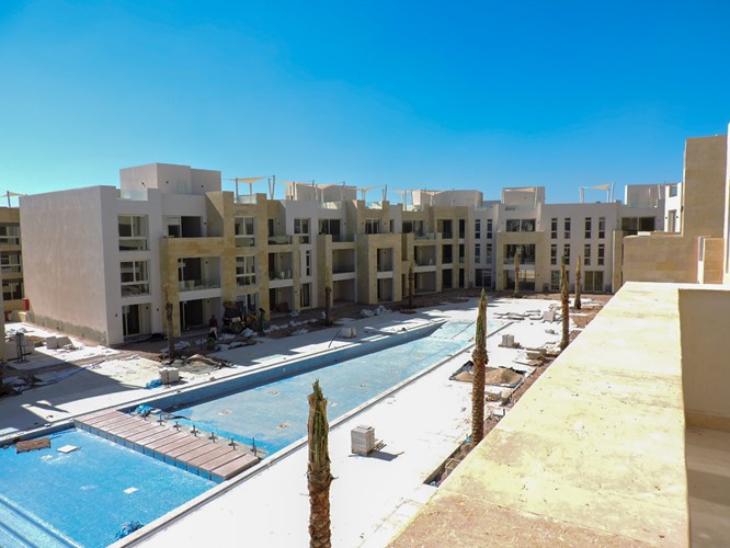 Apartment with Roof, Pool & Sea view - 8