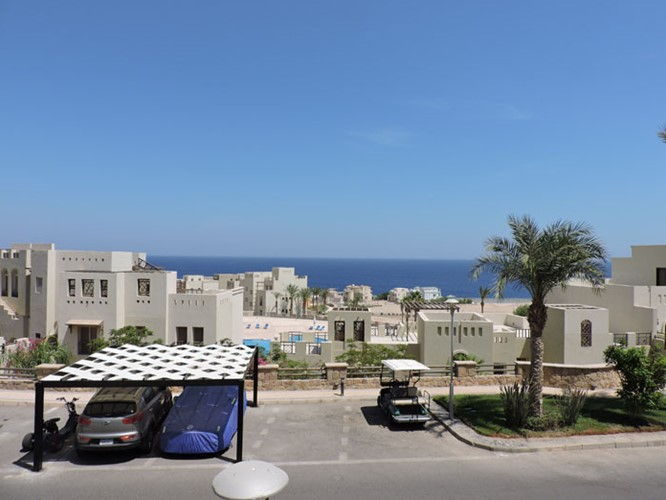 2 BR Apartment with Garden and Sea view - 106