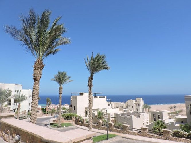 1 BR Apartment with Garden & Sea view - 127