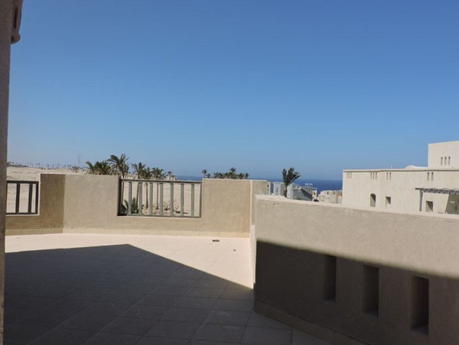 2 BR Penthouse with Golf & Sea view - 1