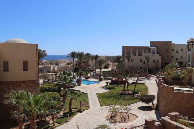 2BR Penthouse with Pool and Sea view - 8